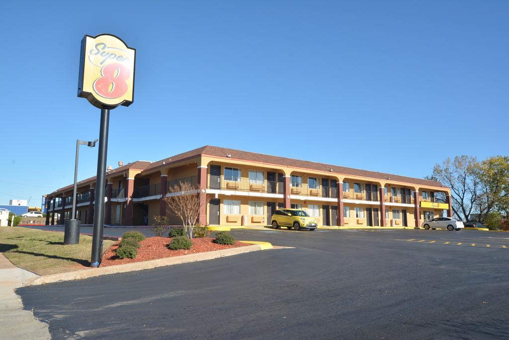 Super 8 By Wyndham Midwest City Ok Esterno foto