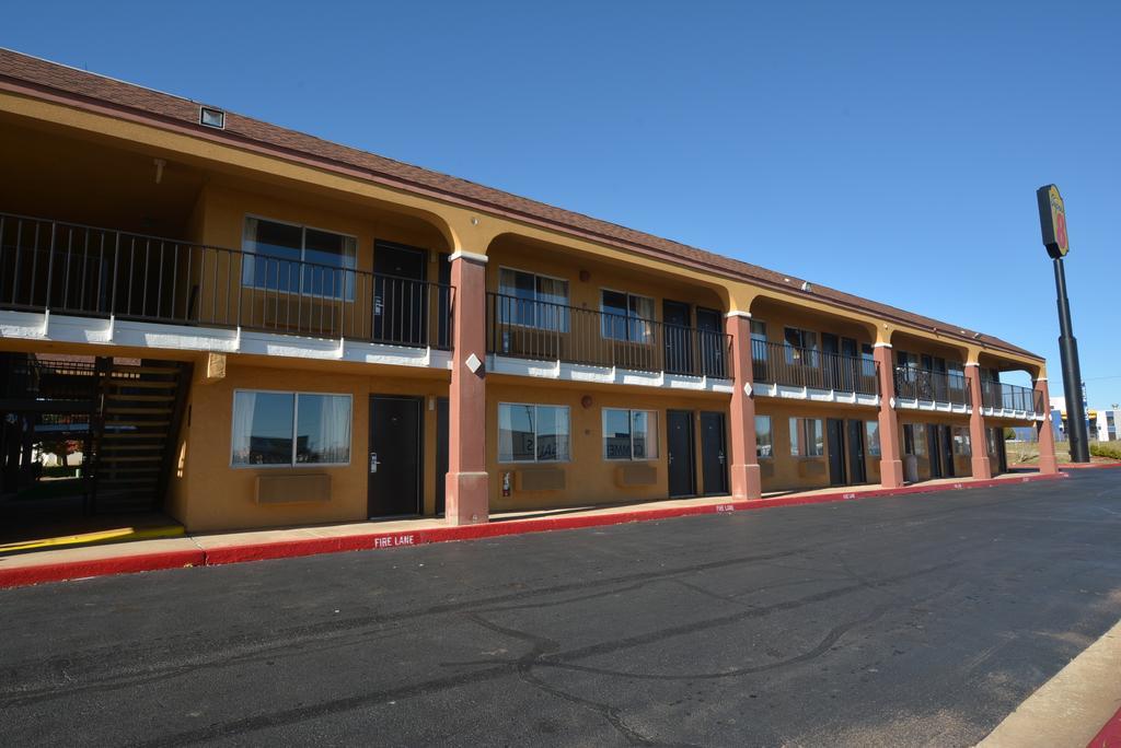 Super 8 By Wyndham Midwest City Ok Esterno foto